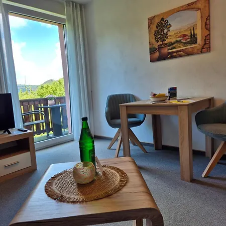 Tannenhof Apartment *
